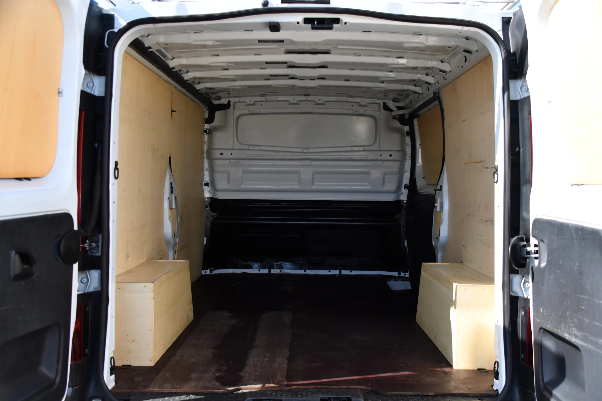 Hoofdafbeelding Nissan NV300