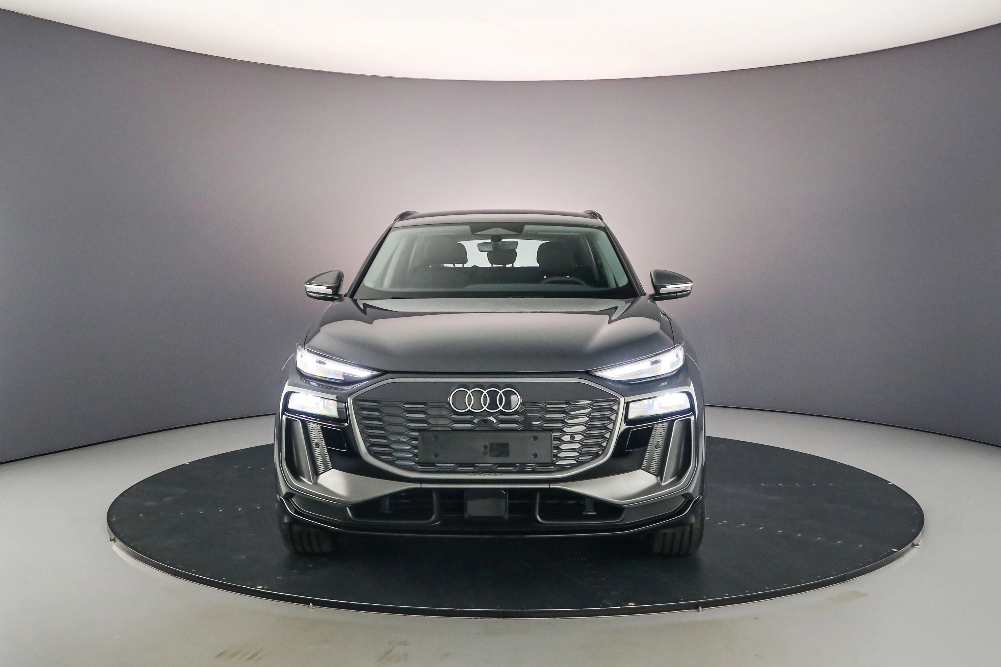 Hoofdafbeelding Audi Q6 e-tron