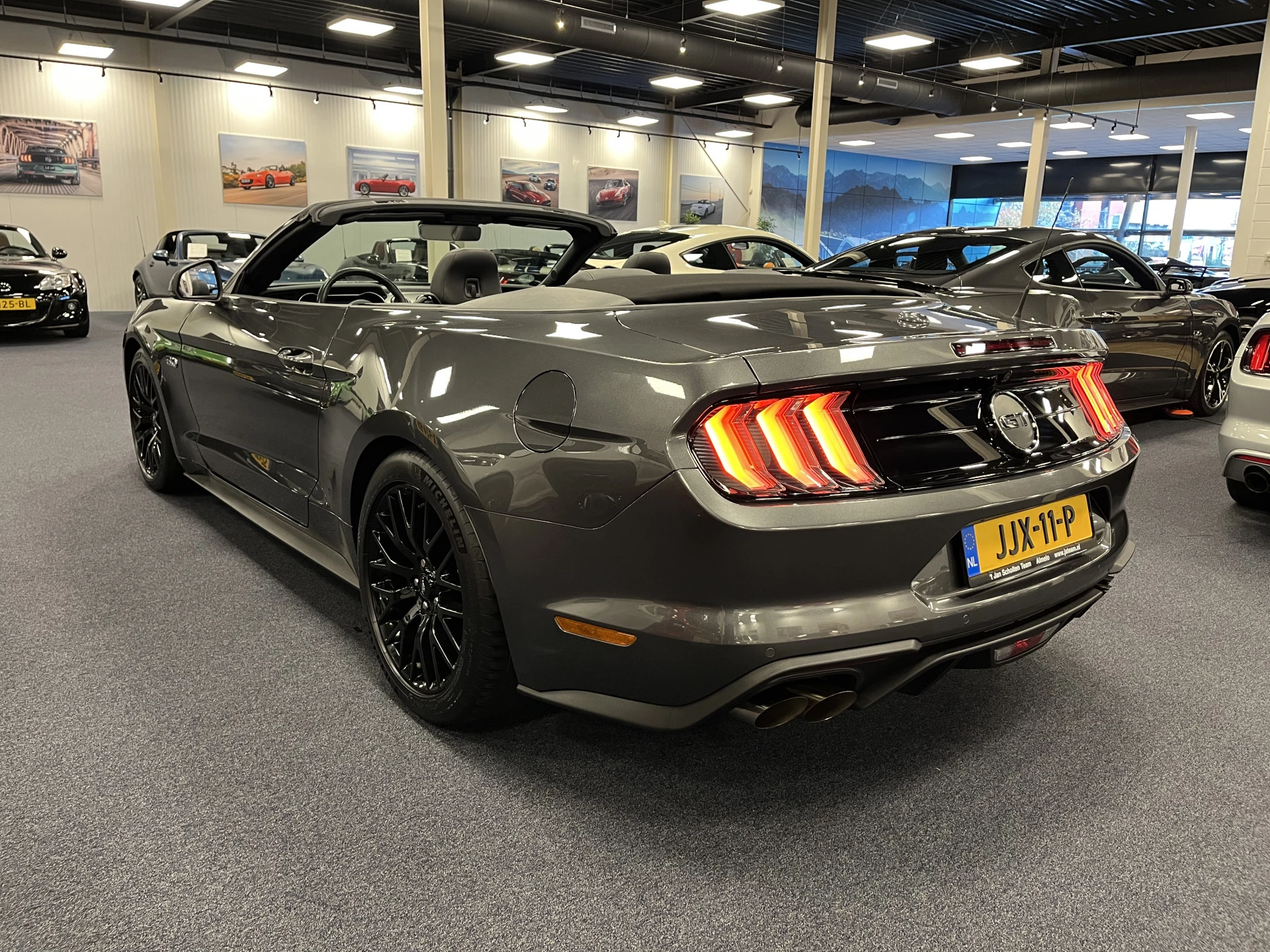 Hoofdafbeelding Ford Mustang