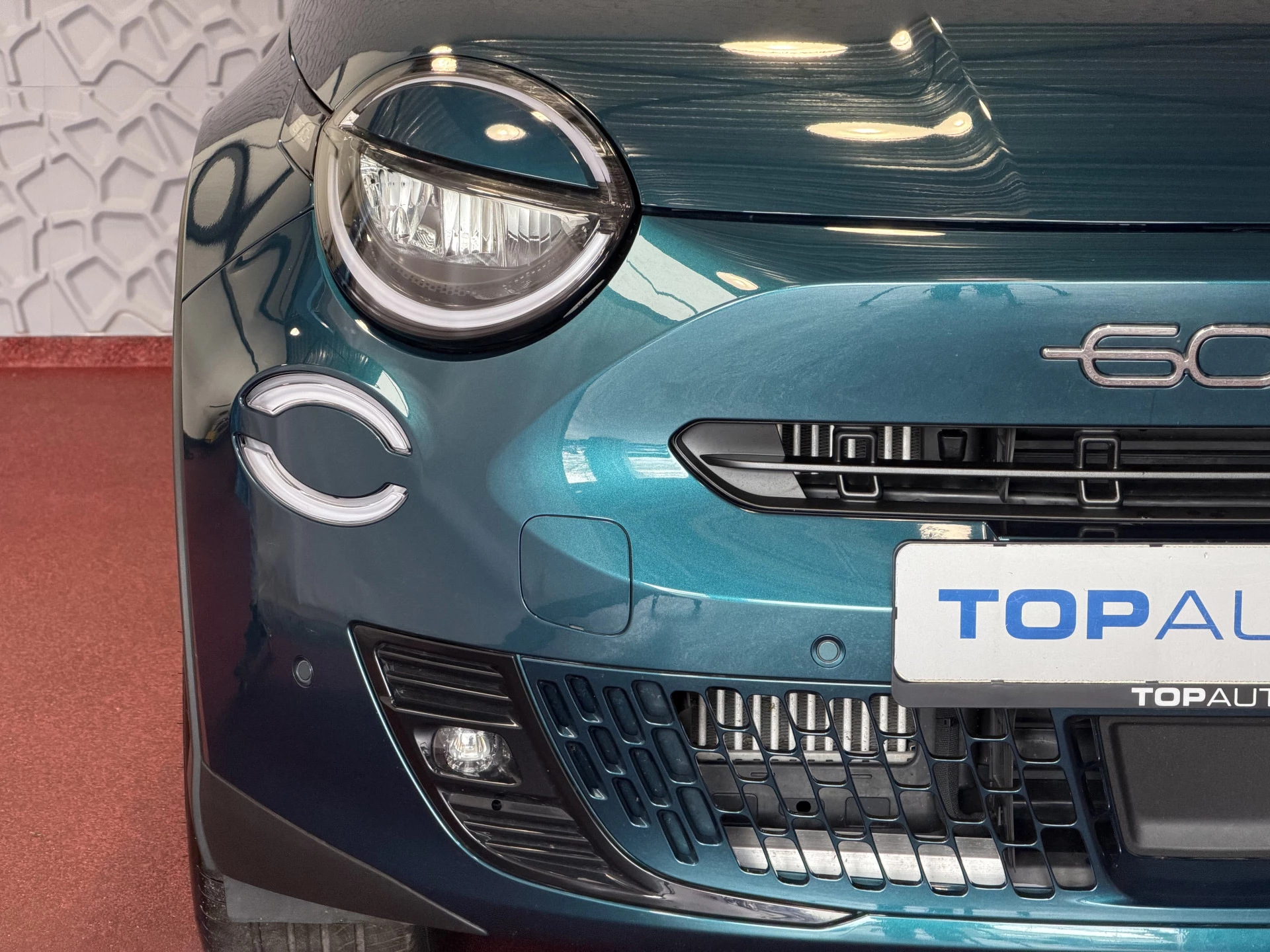 Hoofdafbeelding Fiat 600