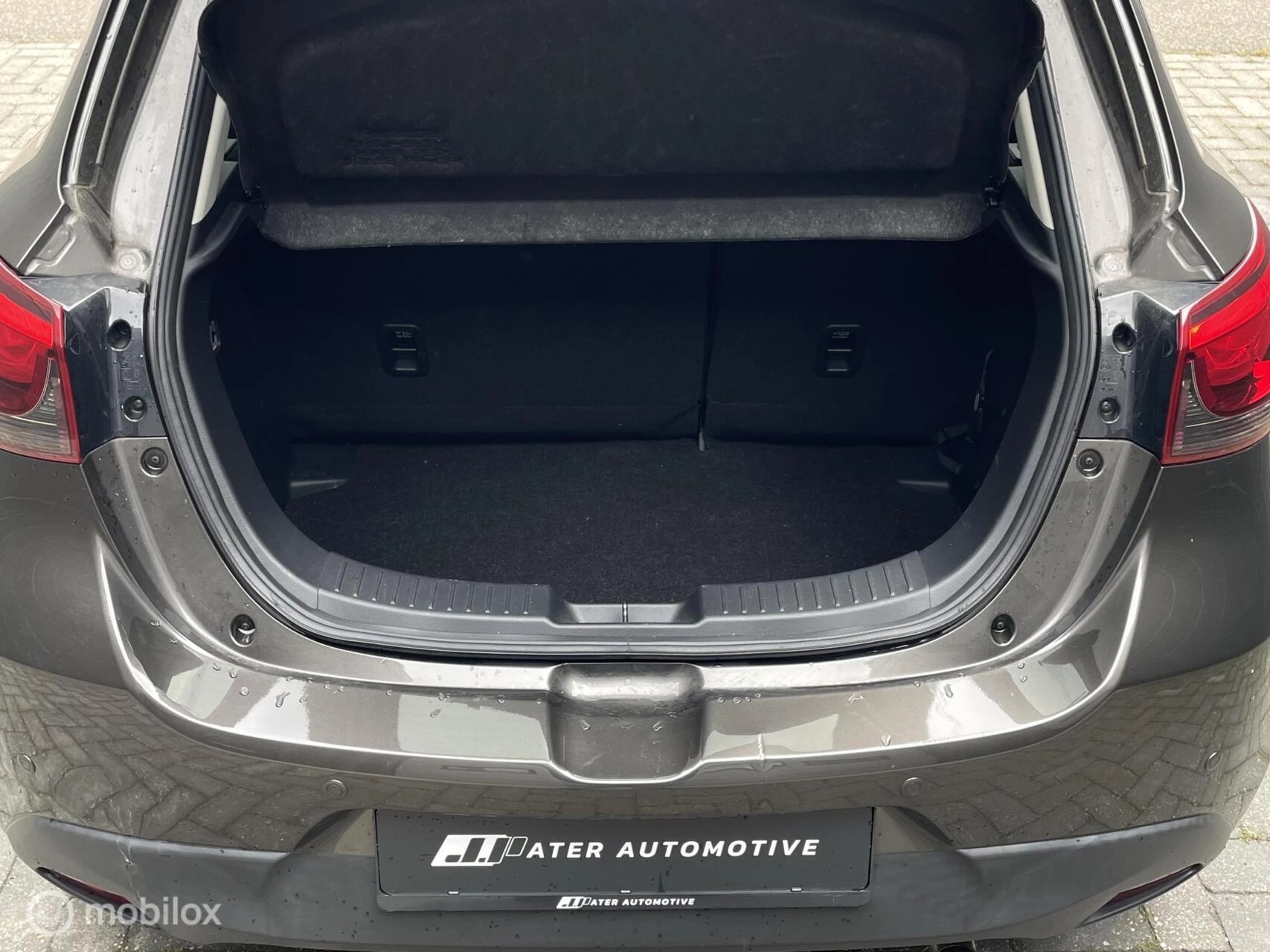 Hoofdafbeelding Mazda 2
