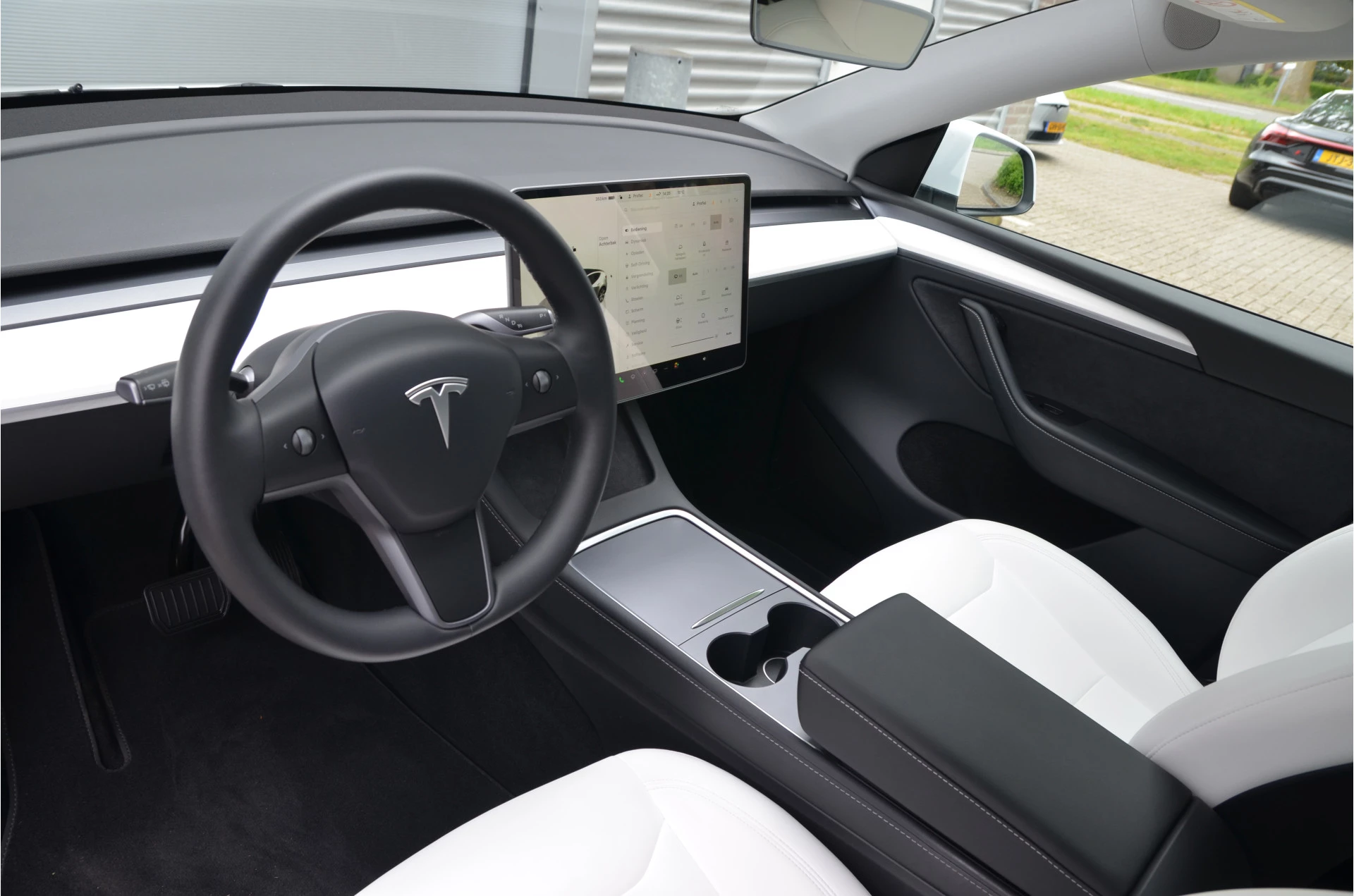 Hoofdafbeelding Tesla Model Y