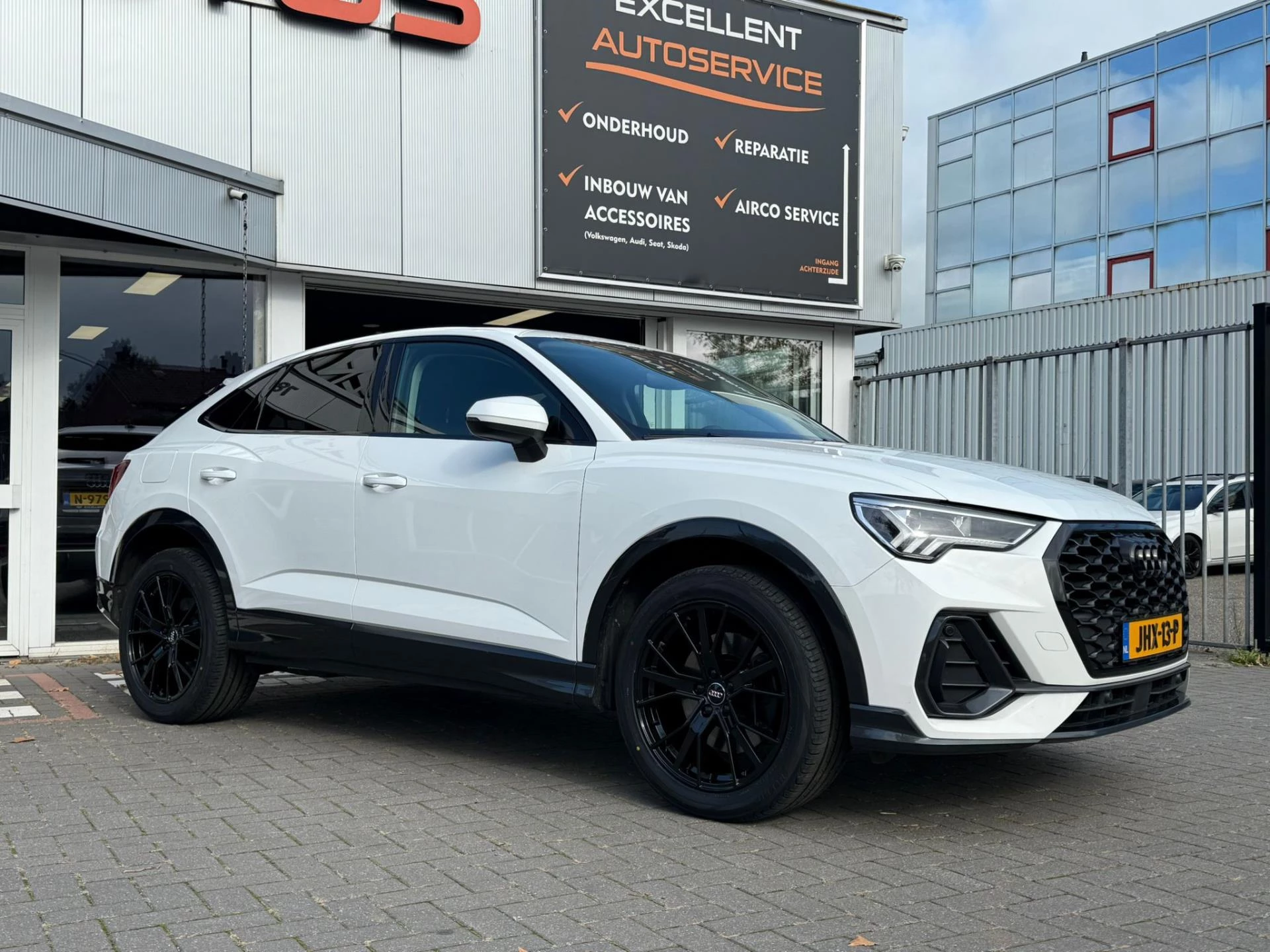 Hoofdafbeelding Audi Q3