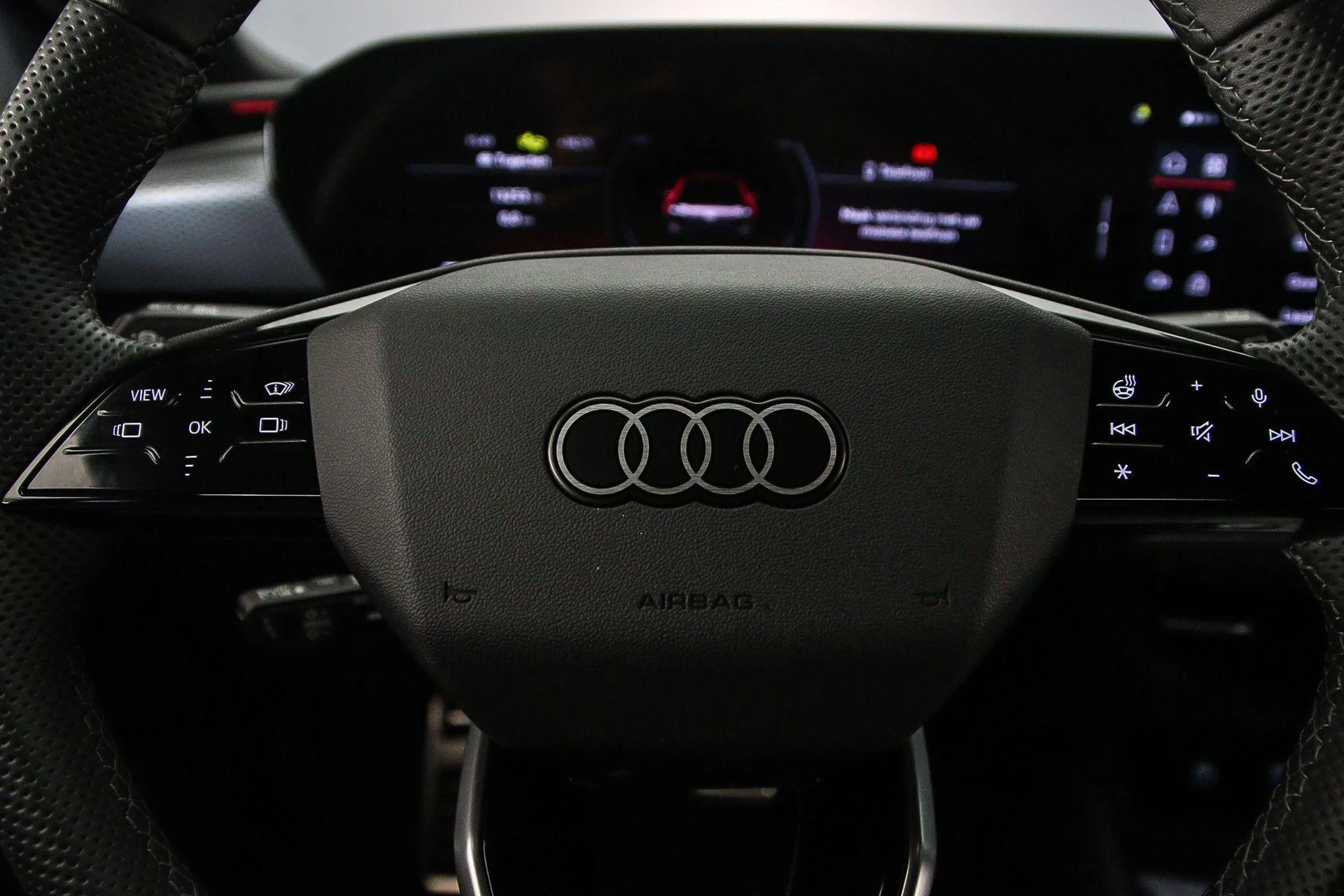 Hoofdafbeelding Audi A6 Avant e-tron