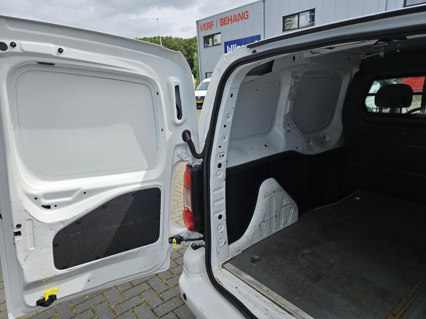 Hoofdafbeelding Peugeot Partner
