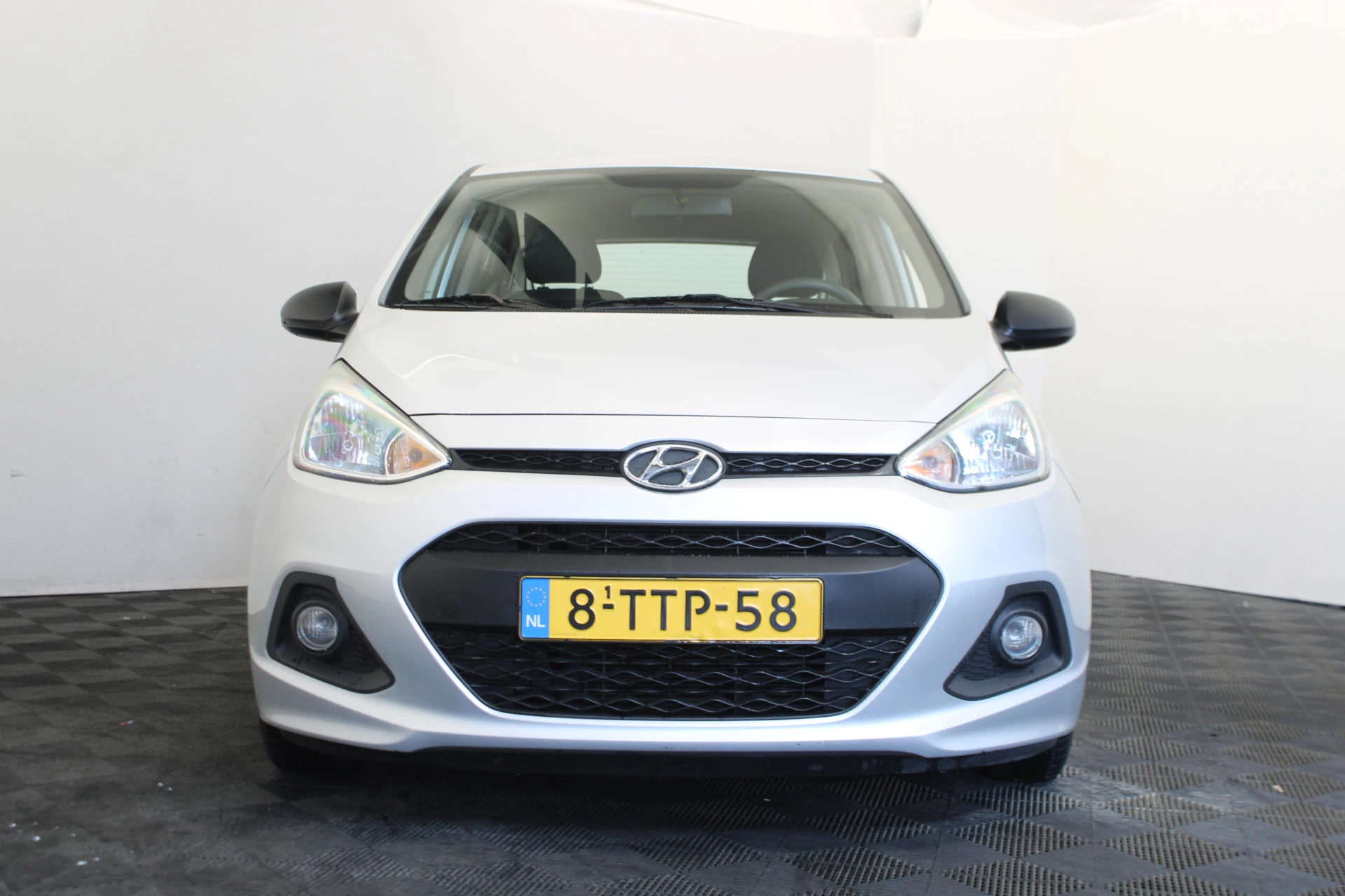 Hoofdafbeelding Hyundai i10