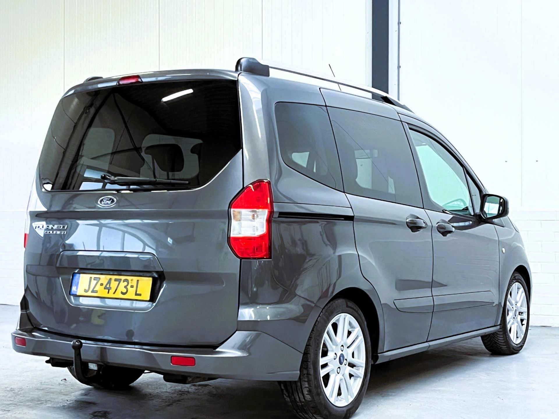 Hoofdafbeelding Ford Tourneo Courier