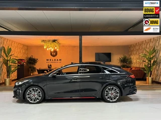 Hoofdafbeelding Kia ProCeed Kia ProCeed 1.6 T-GDI GT Garantie Trekhaak Pano Memory Camera Carplay StuurVW StoelVW Blindspot Elek Achterklep Navi Led Rijklaar
