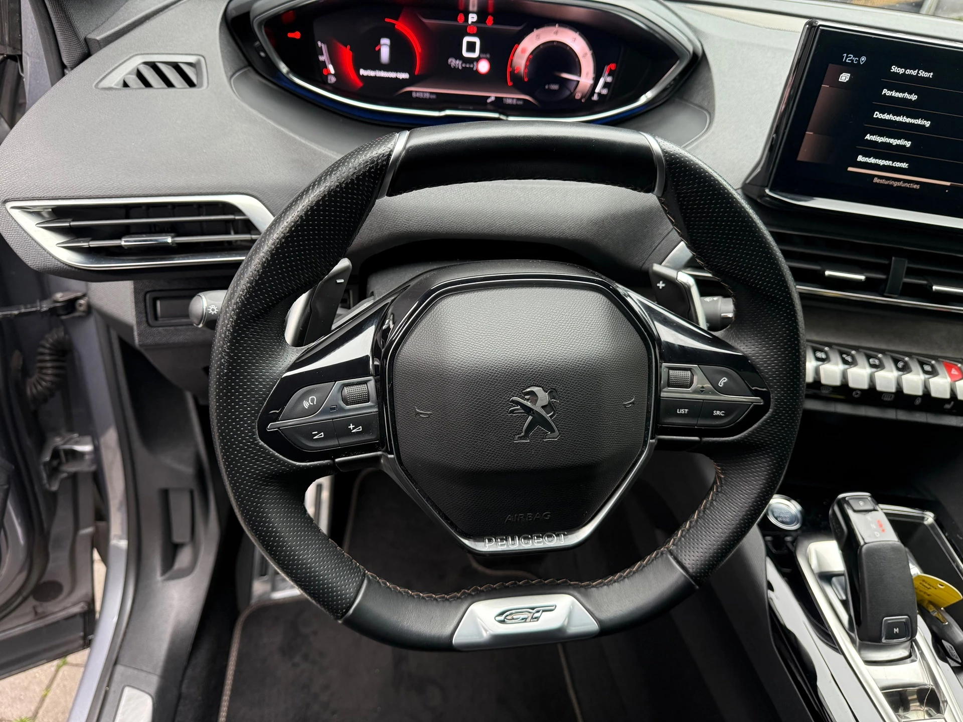 Hoofdafbeelding Peugeot 5008