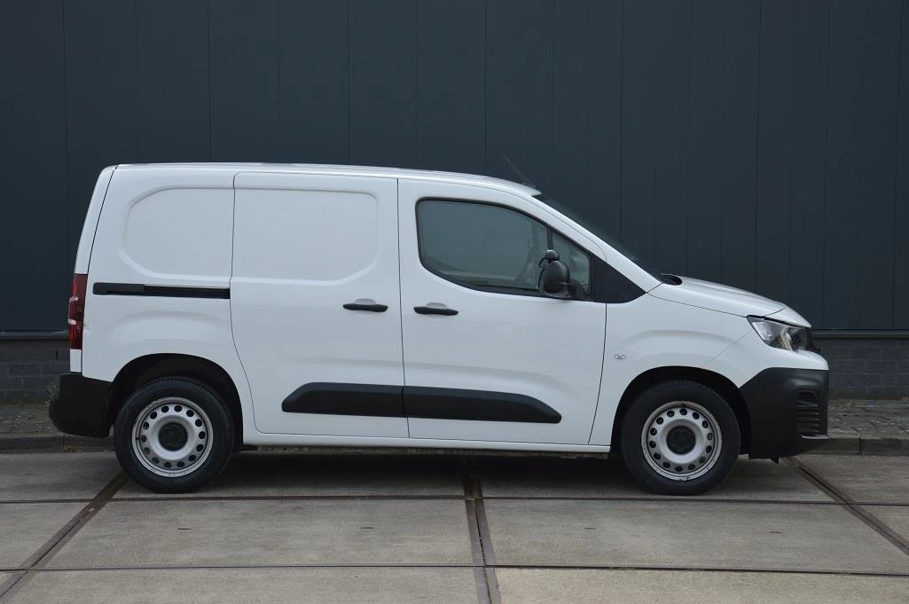 Hoofdafbeelding Peugeot Partner