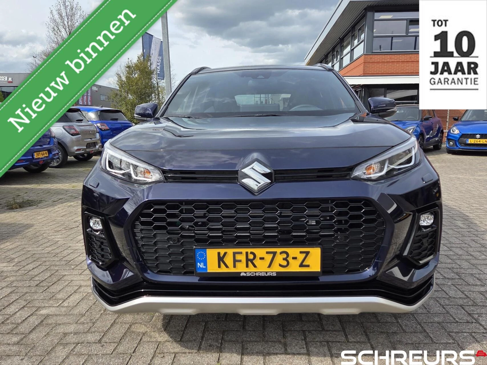 Hoofdafbeelding Suzuki Across