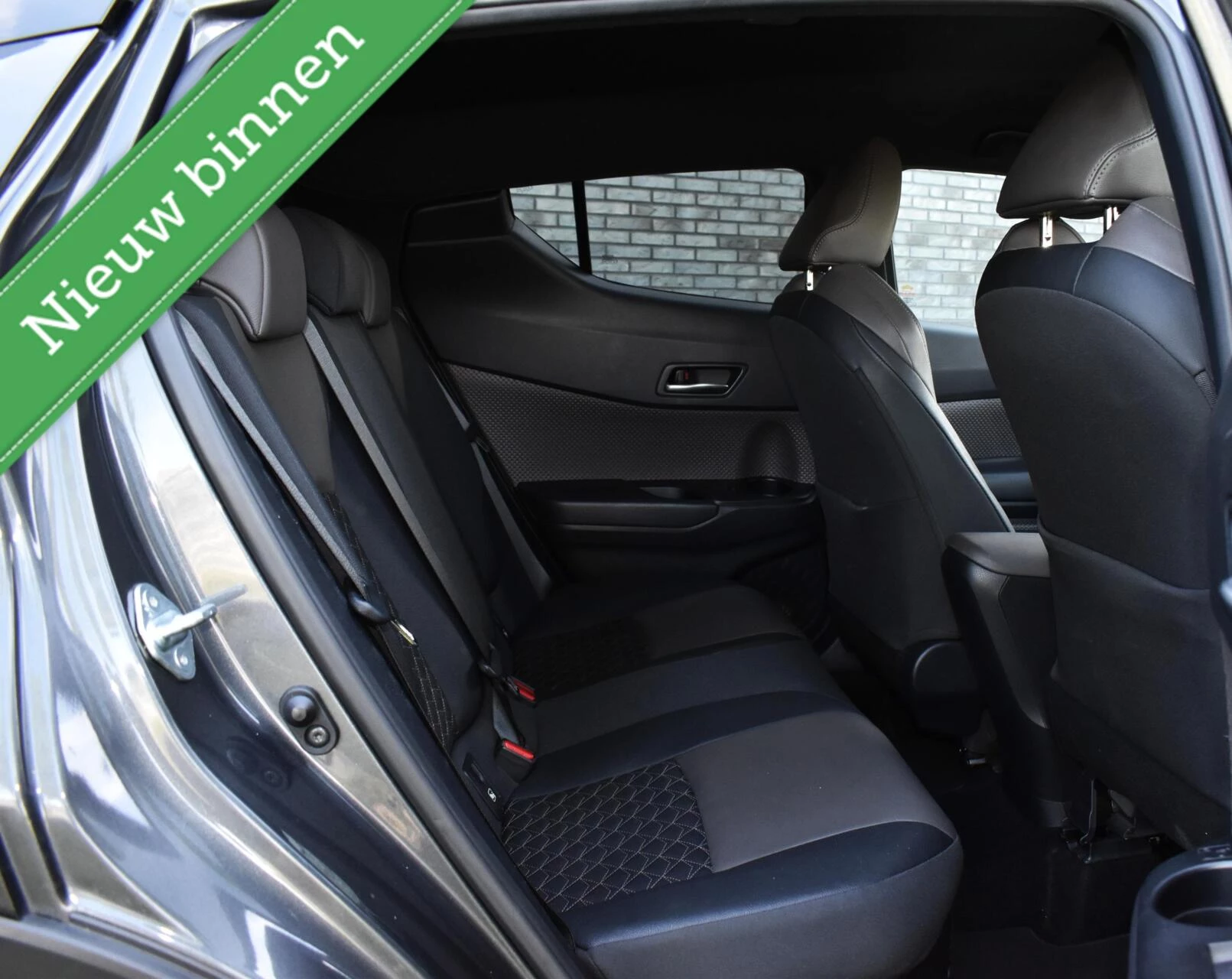 Hoofdafbeelding Toyota C-HR