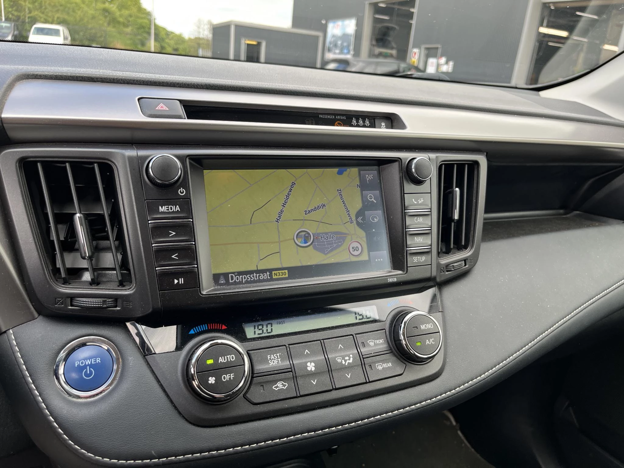 Hoofdafbeelding Toyota RAV4