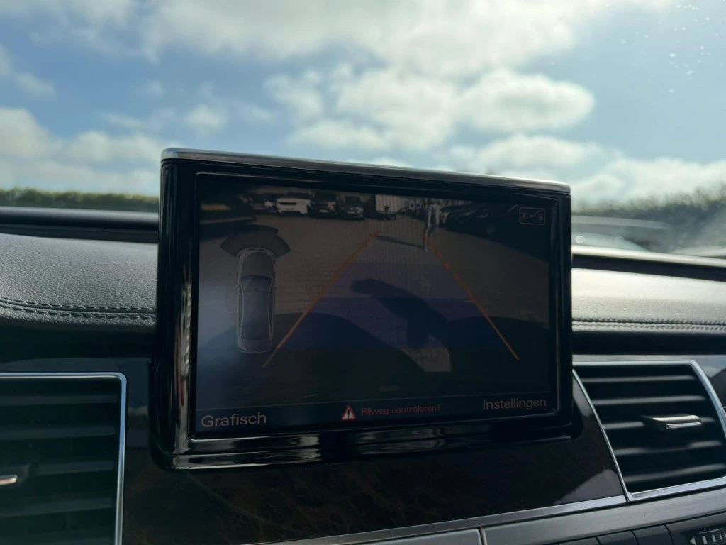 Hoofdafbeelding Audi A8