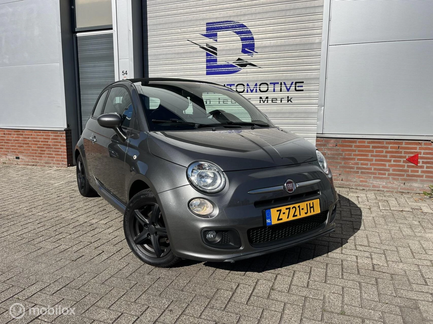 Hoofdafbeelding Fiat 500C