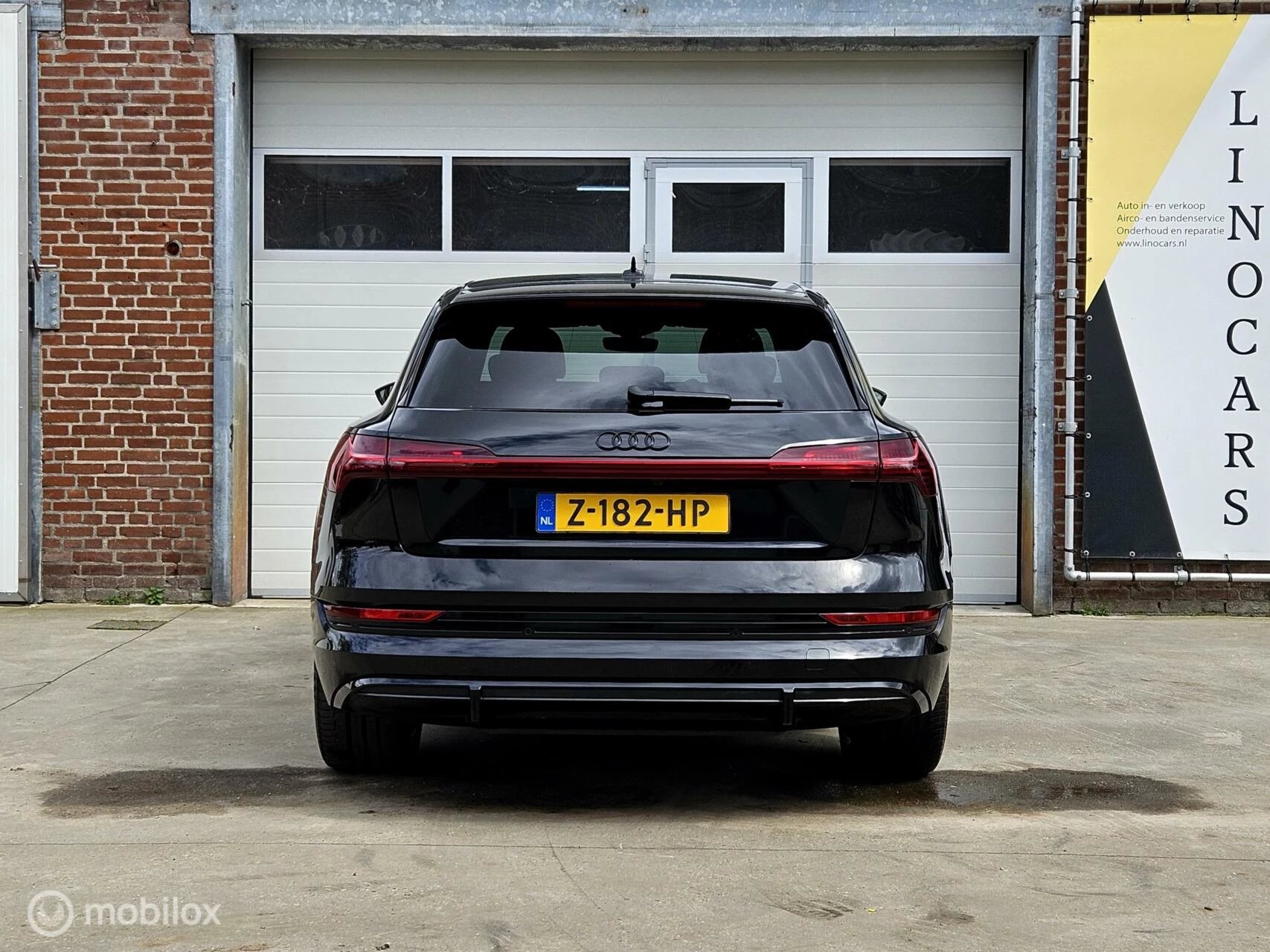 Hoofdafbeelding Audi e-tron