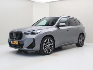 BMW X1 sDrive18iA 136pk M-Sport [ PANODAK+HUD+LEDER+SHADOW LINE+CARPLAY+LED ]