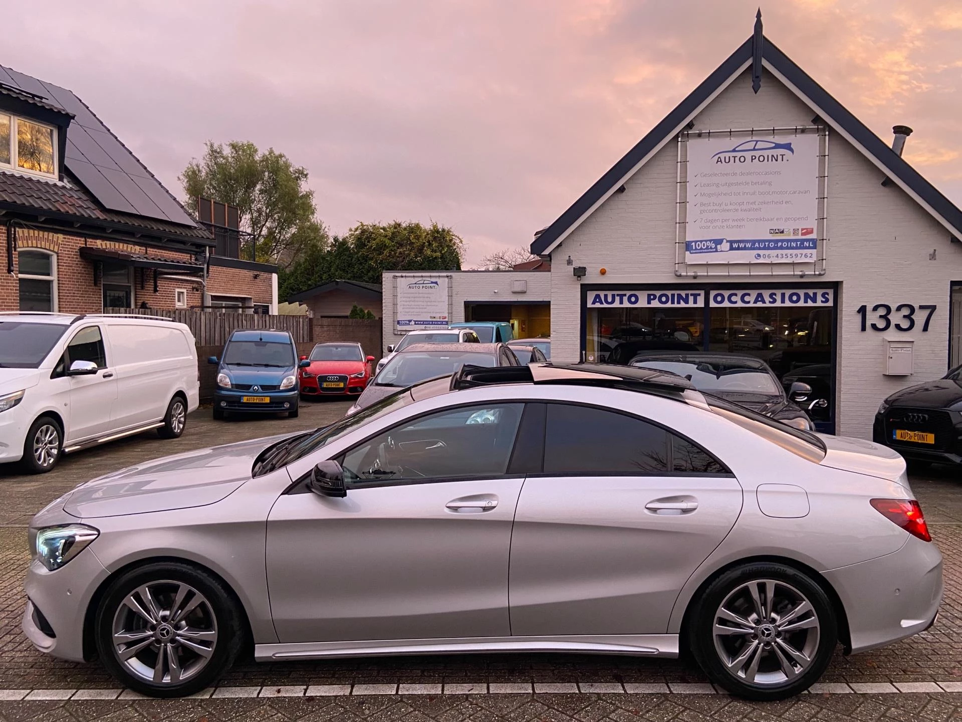 Hoofdafbeelding Mercedes-Benz CLA