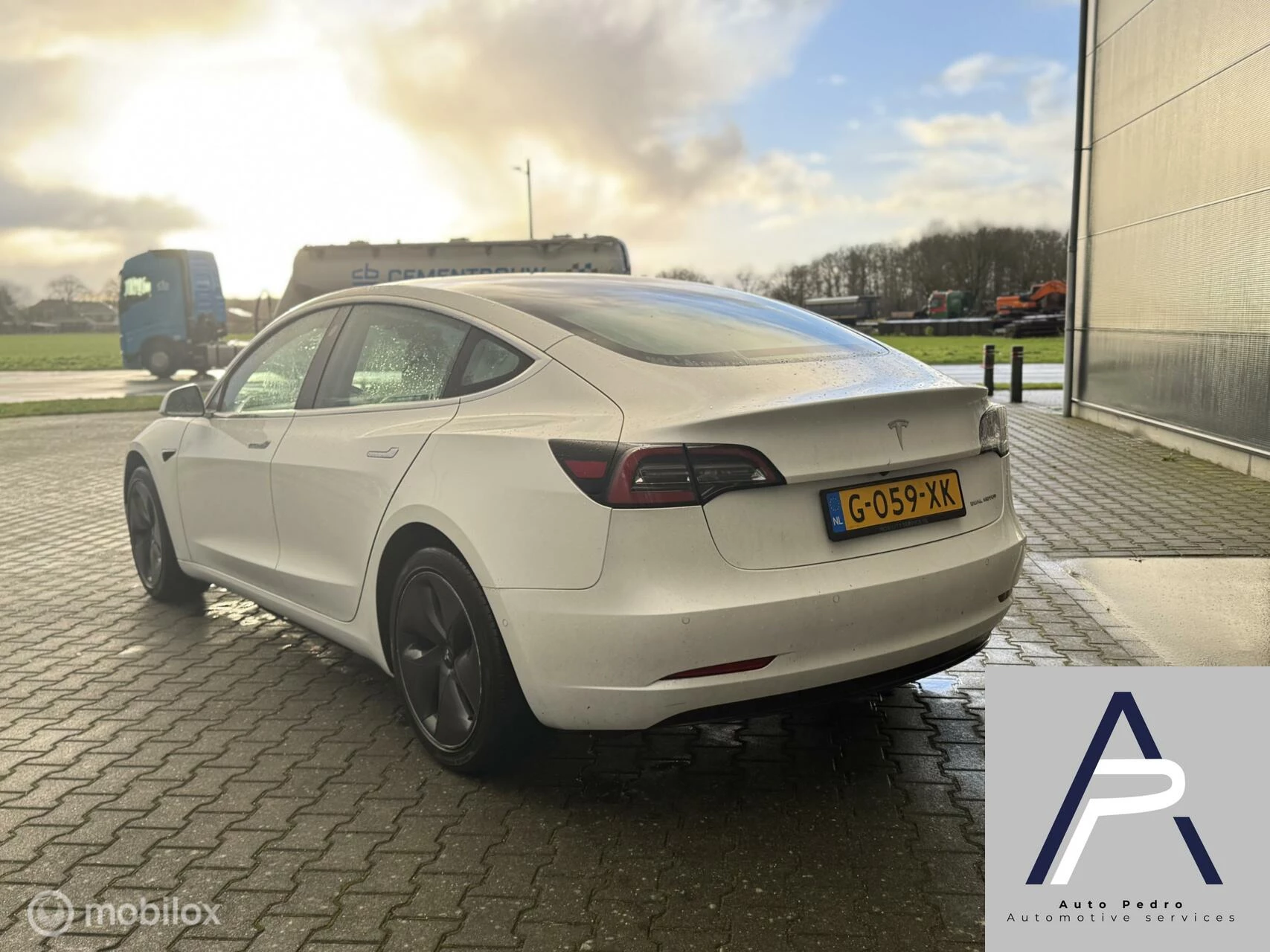 Hoofdafbeelding Tesla Model 3