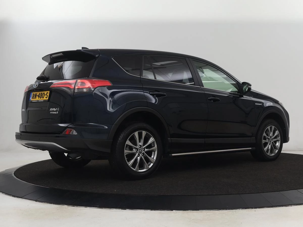 Hoofdafbeelding Toyota RAV4