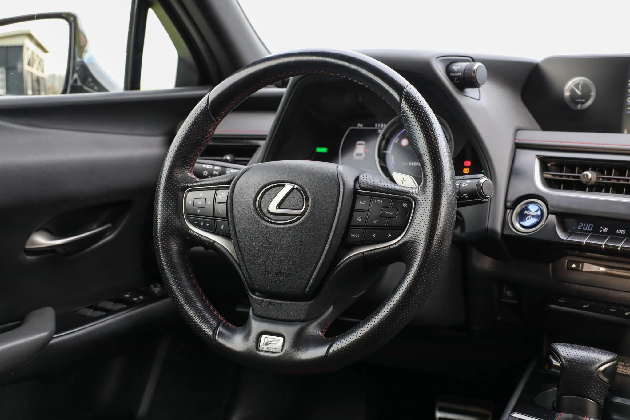 Hoofdafbeelding Lexus UX