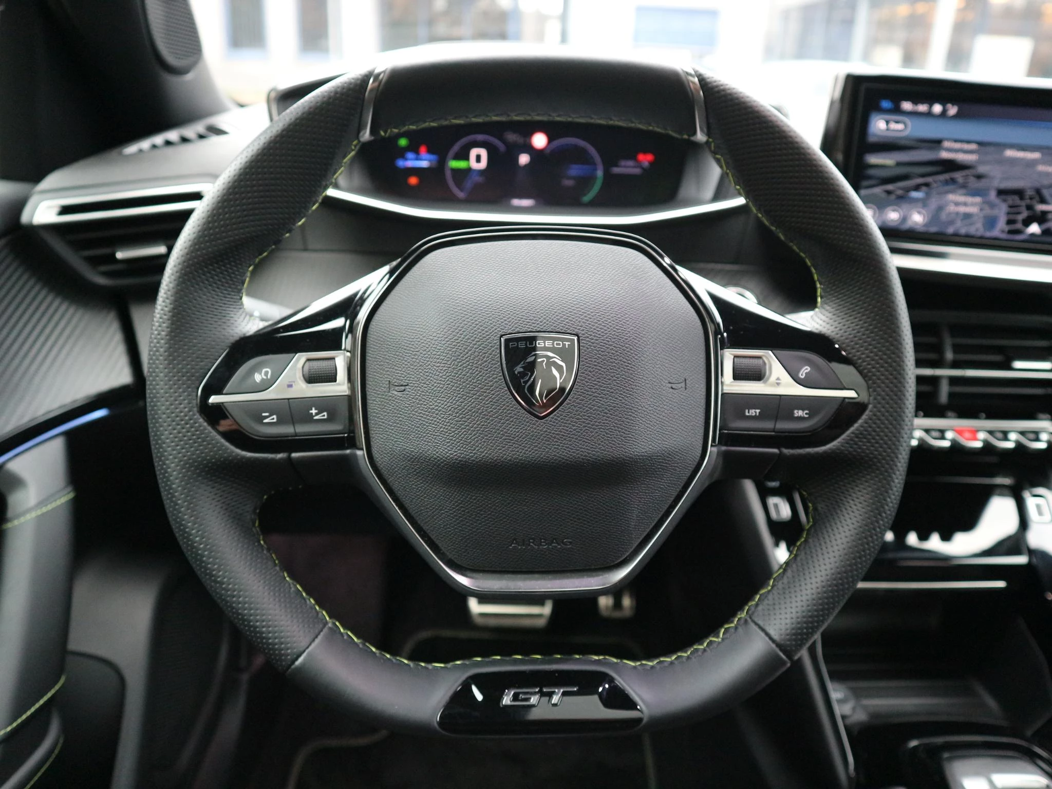 Hoofdafbeelding Peugeot e-2008