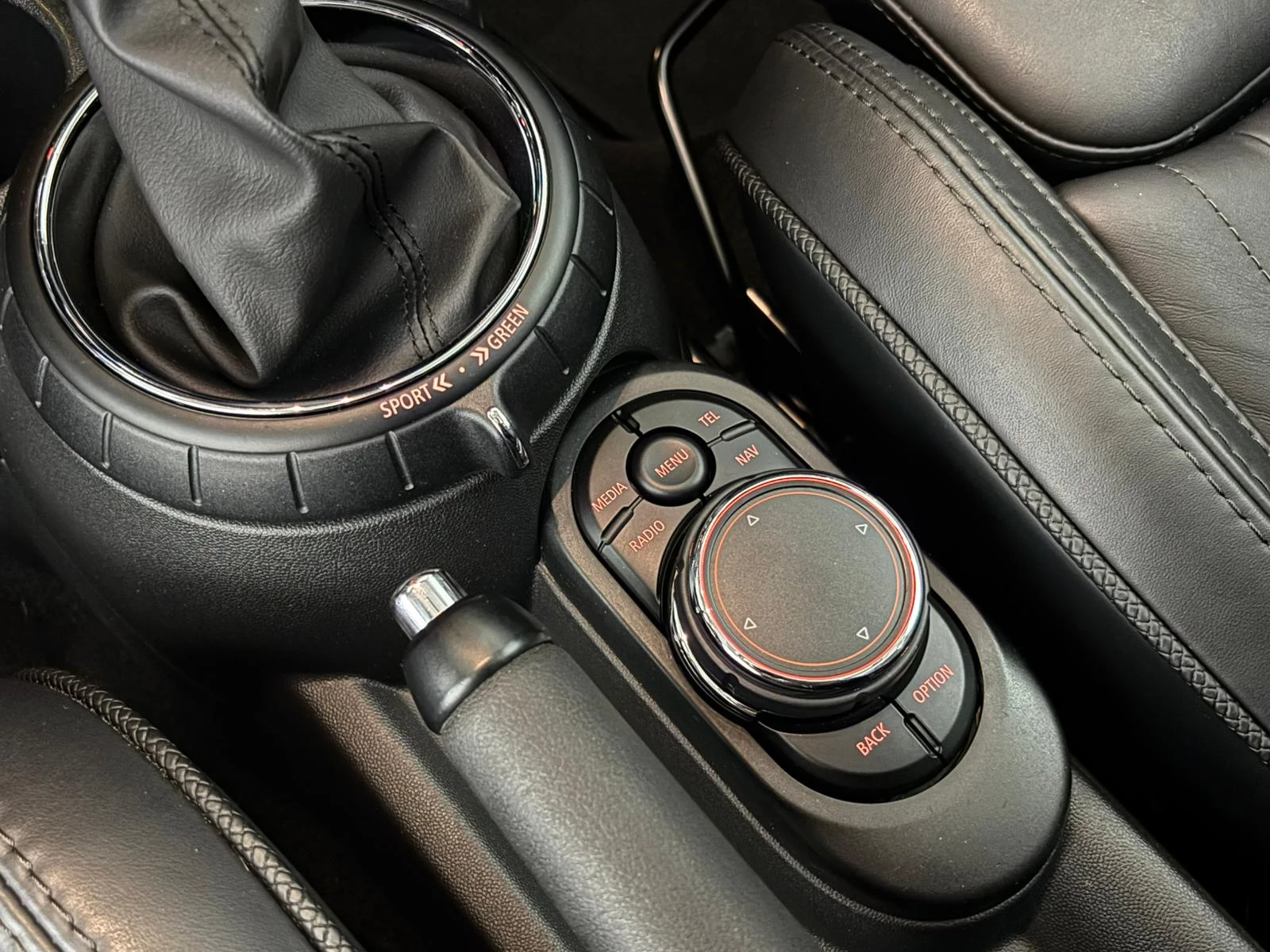 Hoofdafbeelding MINI Cooper S