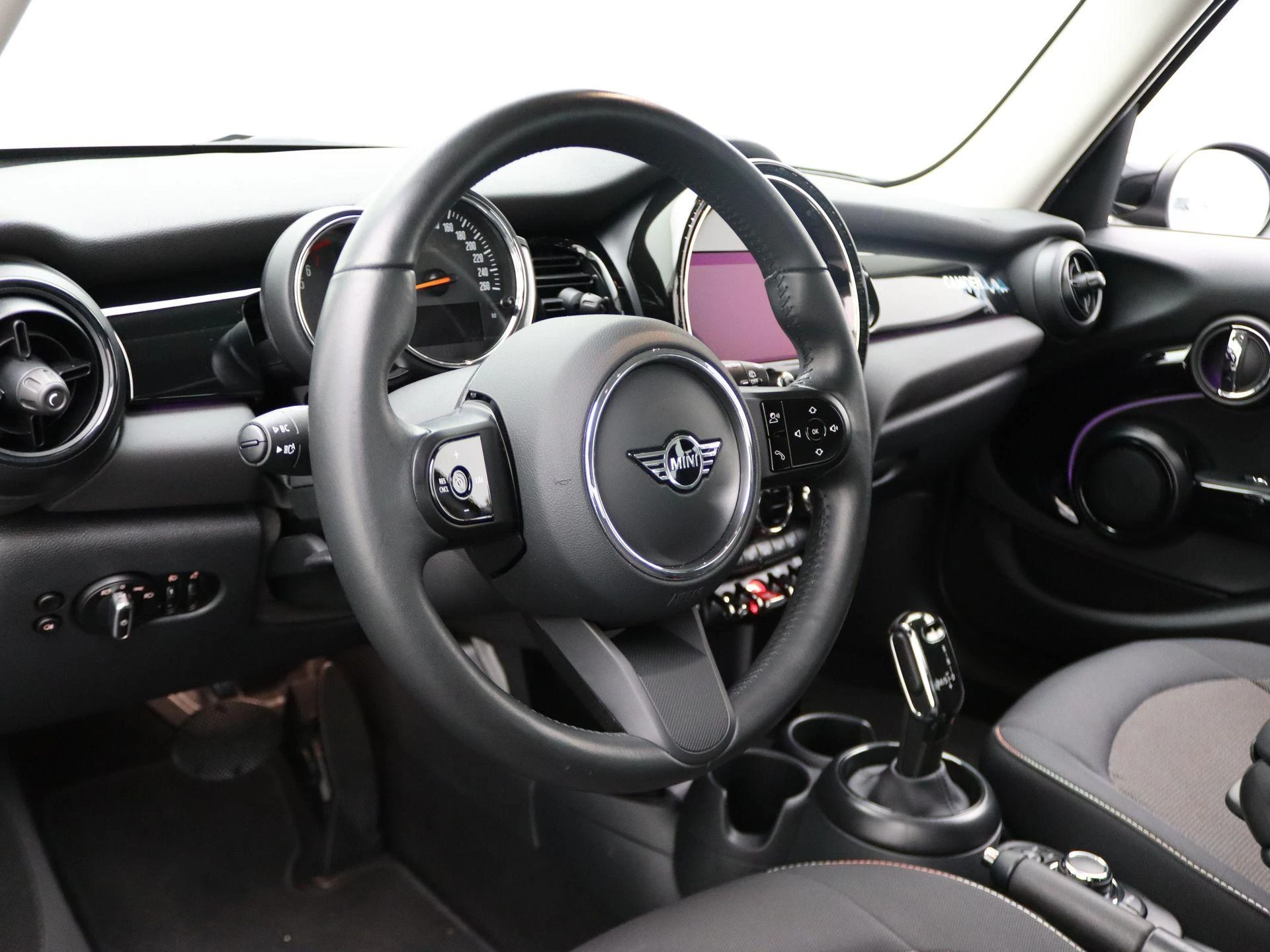 Hoofdafbeelding MINI 5-deurs