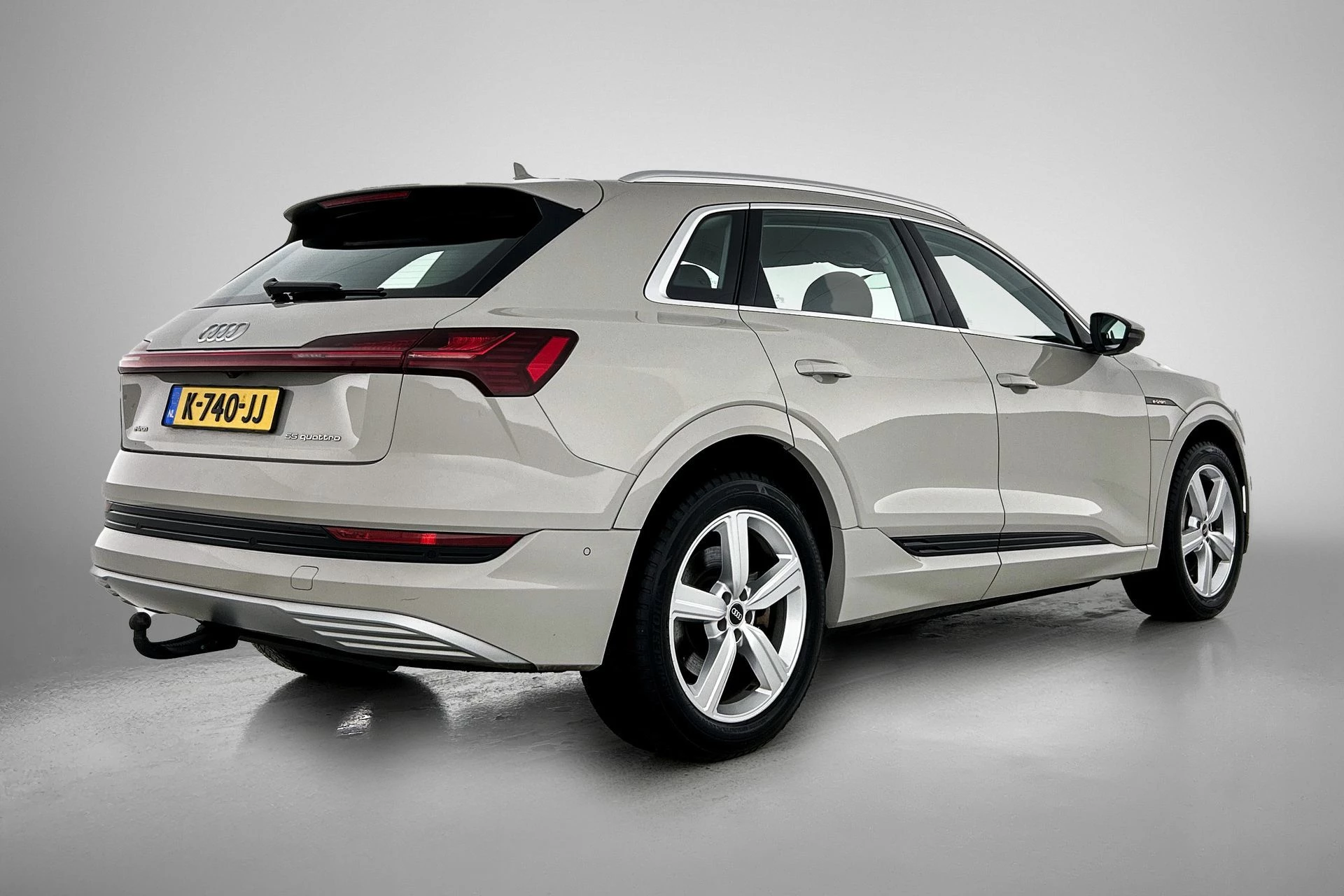 Hoofdafbeelding Audi e-tron