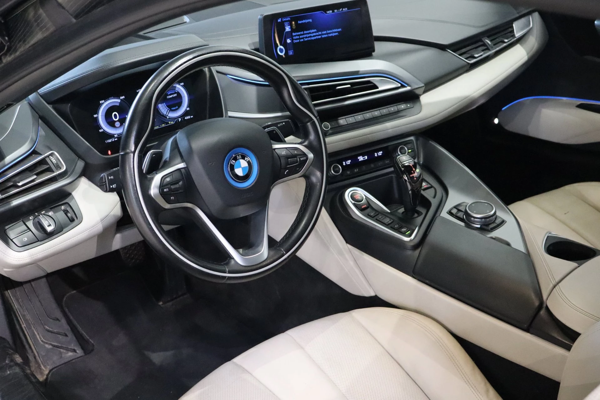 Hoofdafbeelding BMW i8