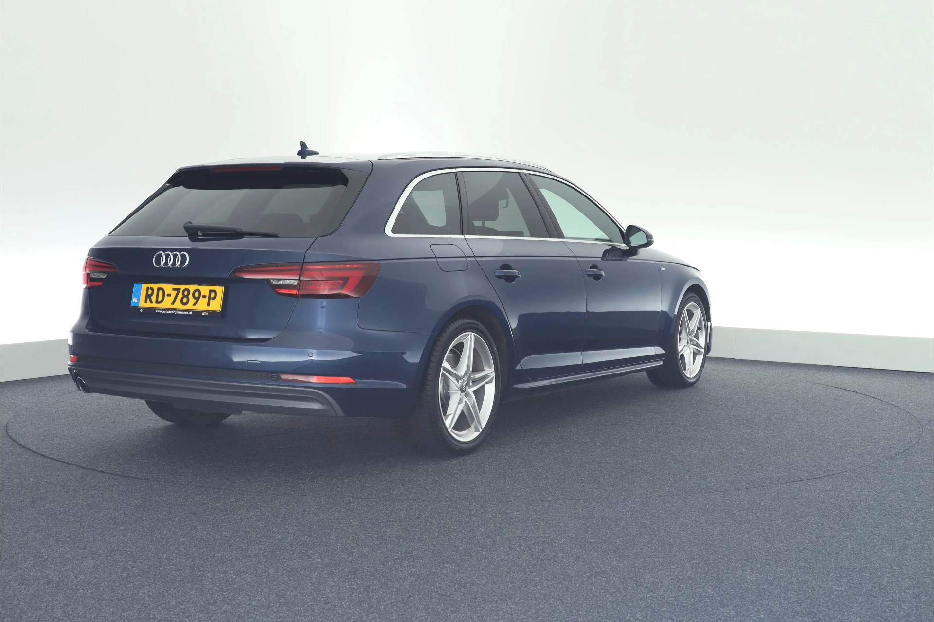 Hoofdafbeelding Audi A4