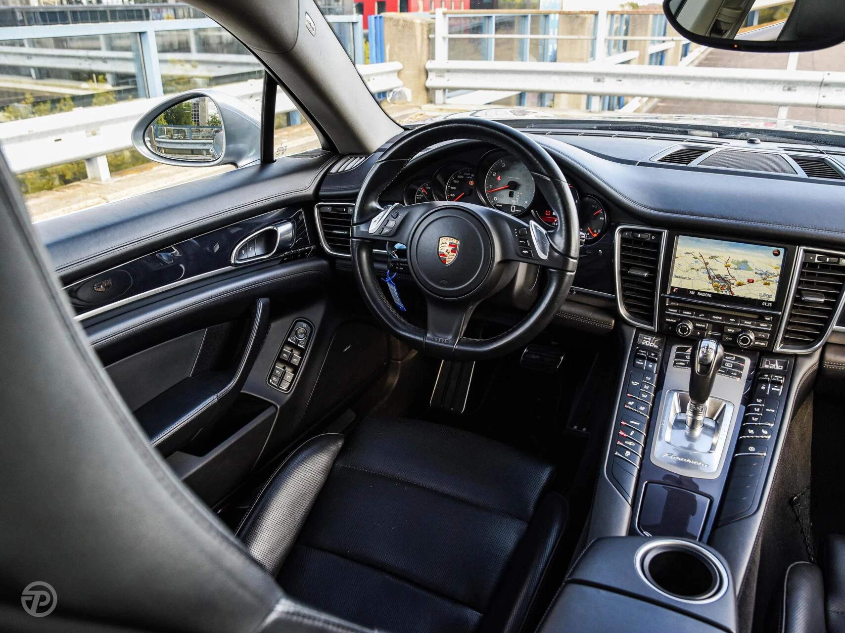 Hoofdafbeelding Porsche Panamera