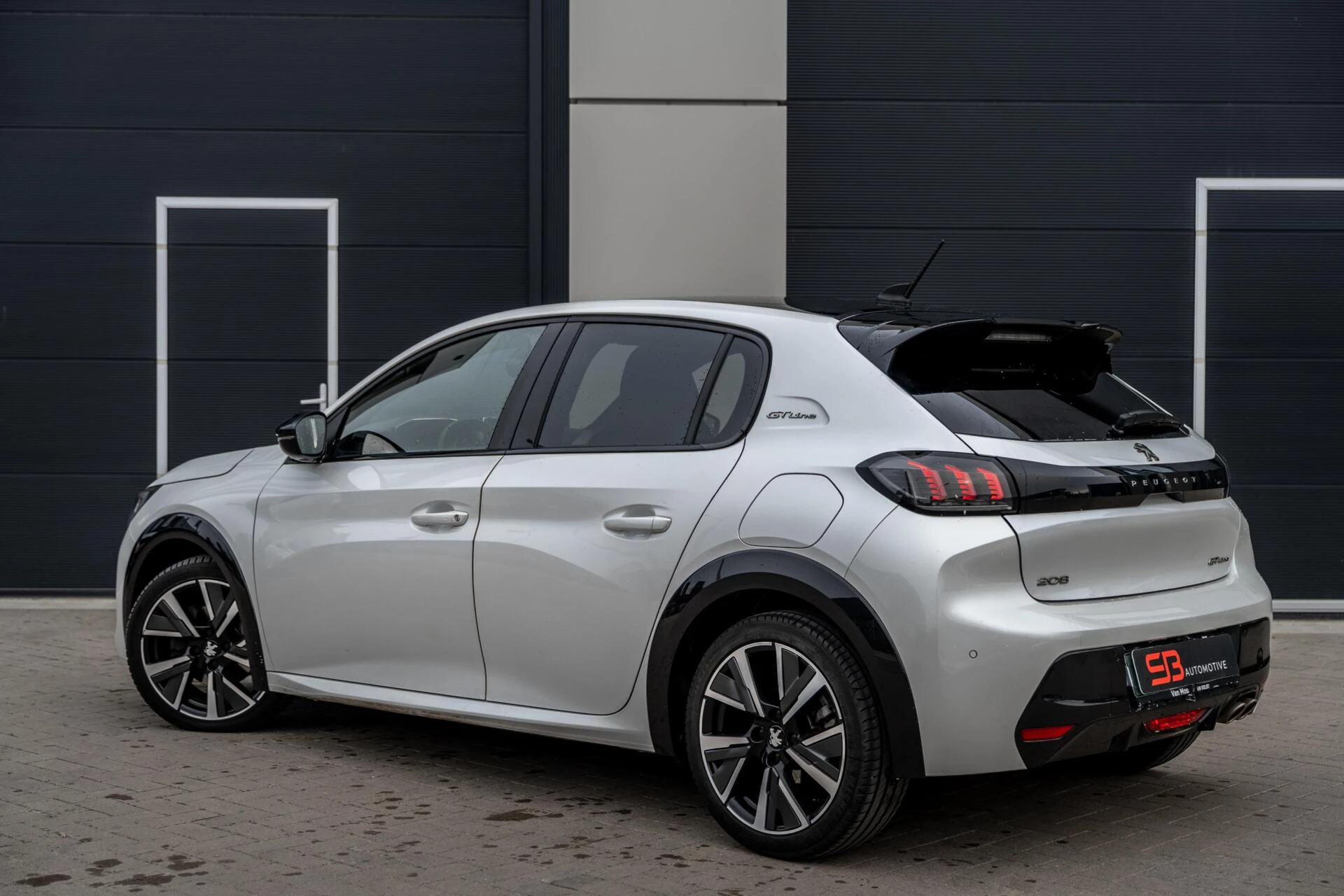 Hoofdafbeelding Peugeot 208