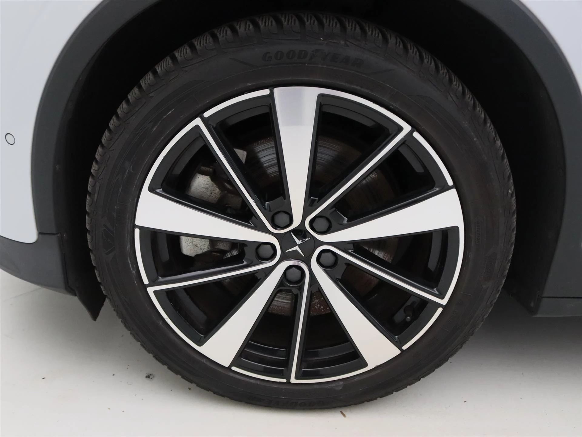 Hoofdafbeelding Polestar 2