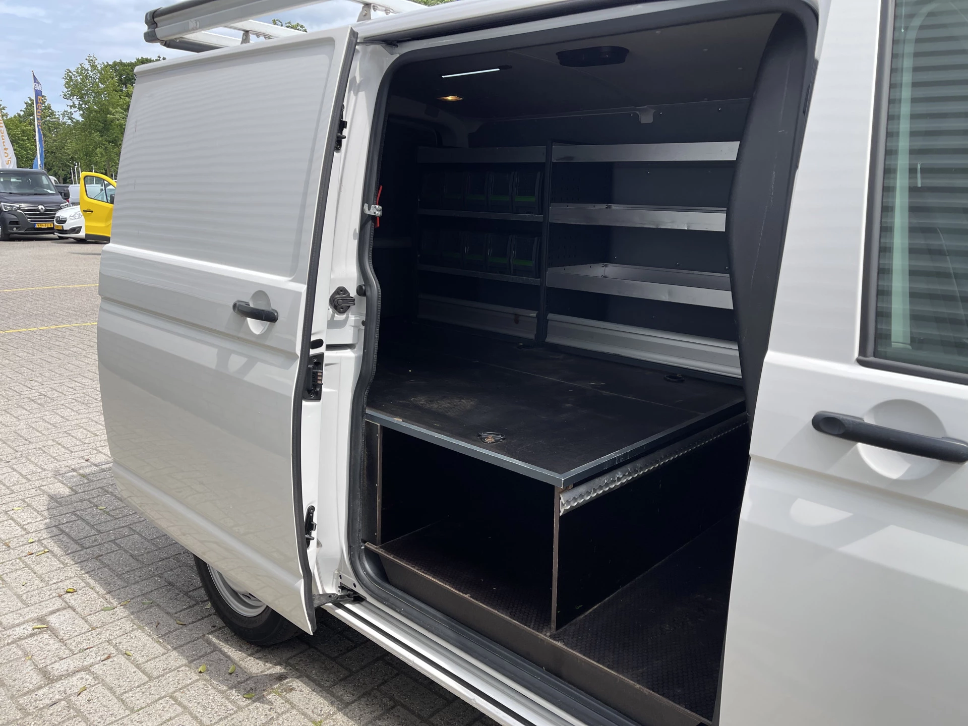 Hoofdafbeelding Volkswagen Transporter