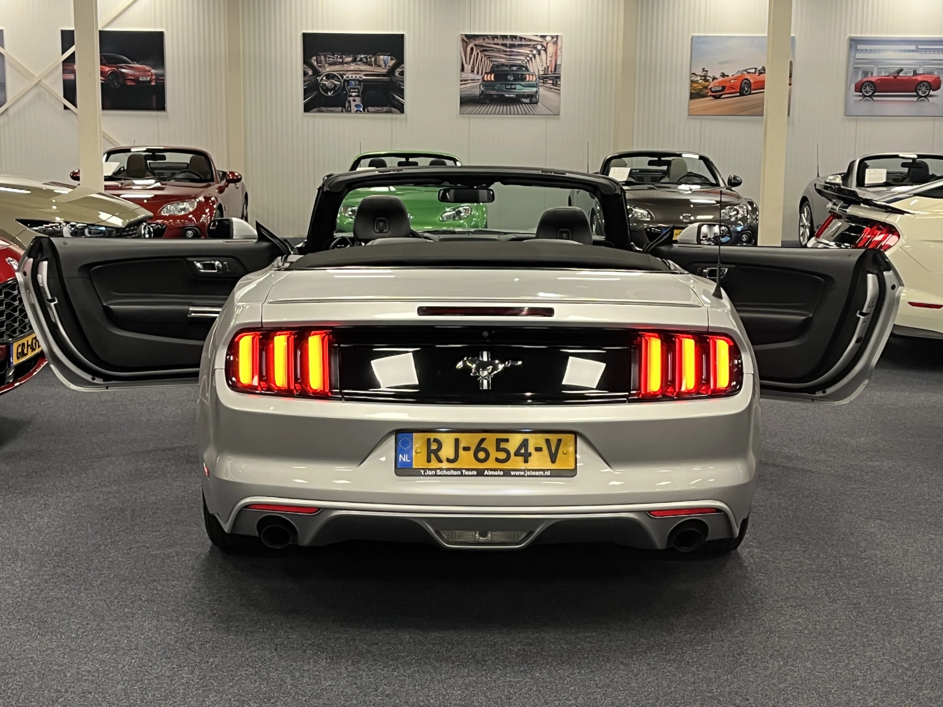 Hoofdafbeelding Ford Mustang