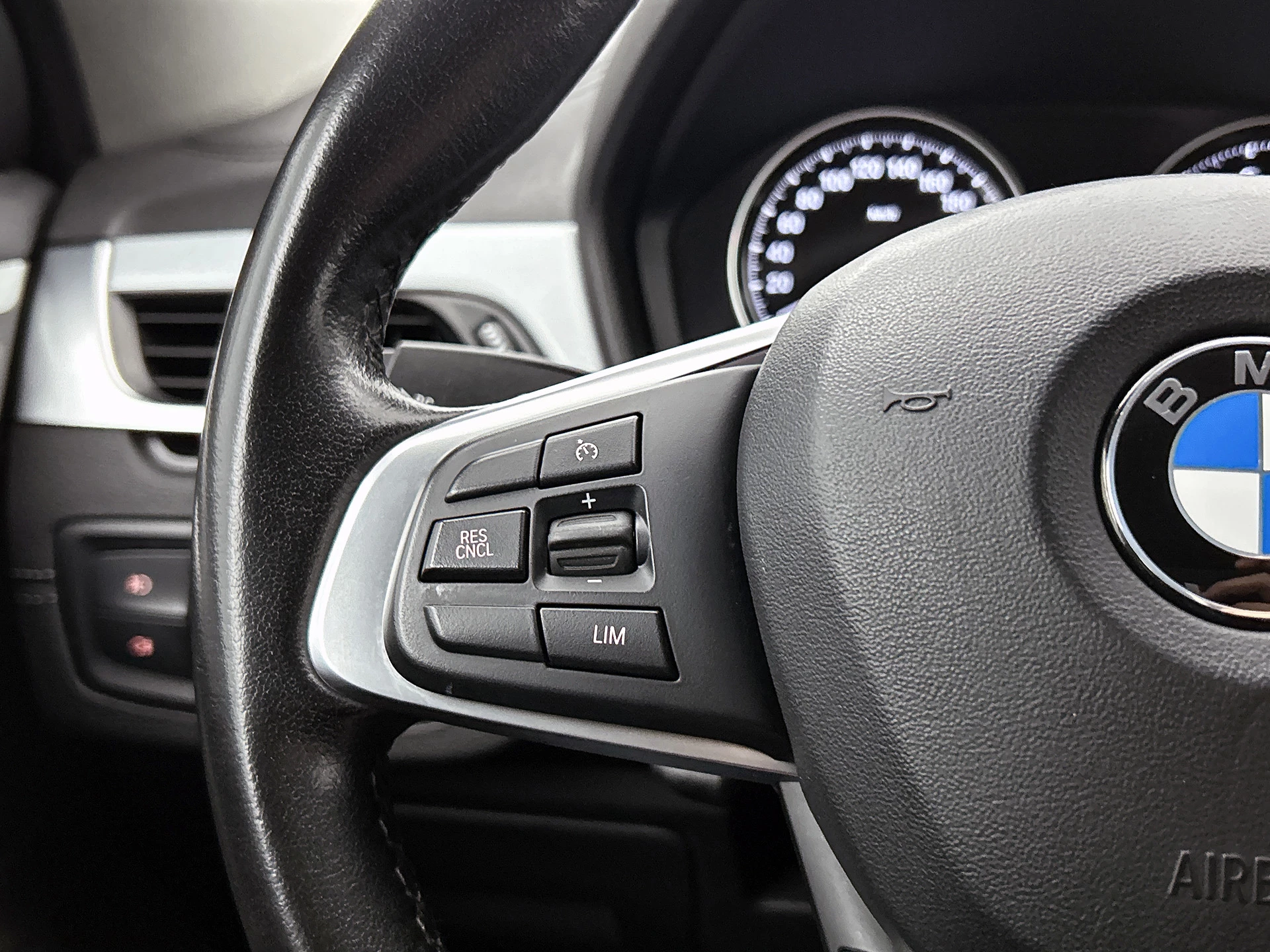 Hoofdafbeelding BMW X2