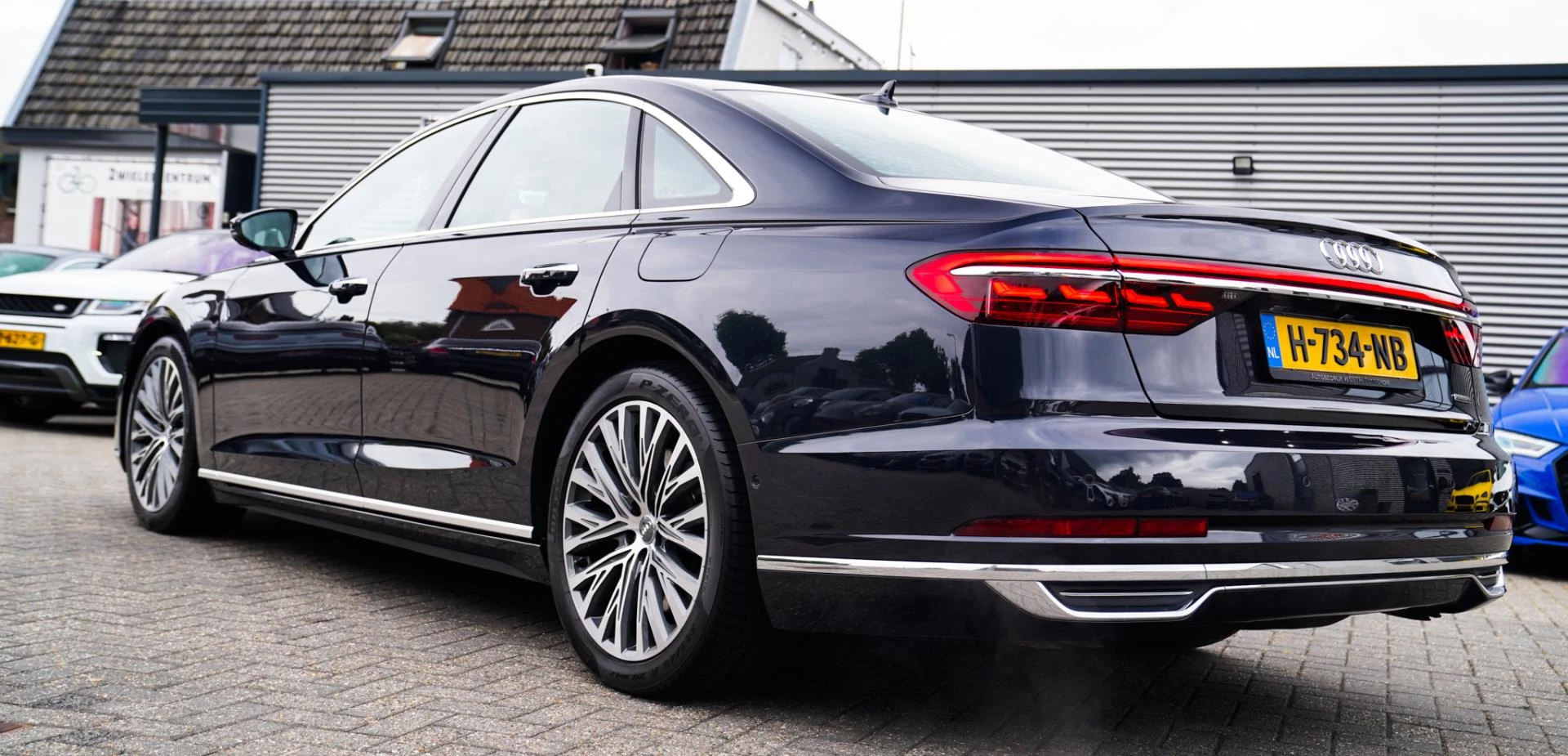 Hoofdafbeelding Audi A8