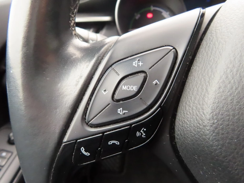 Hoofdafbeelding Toyota C-HR