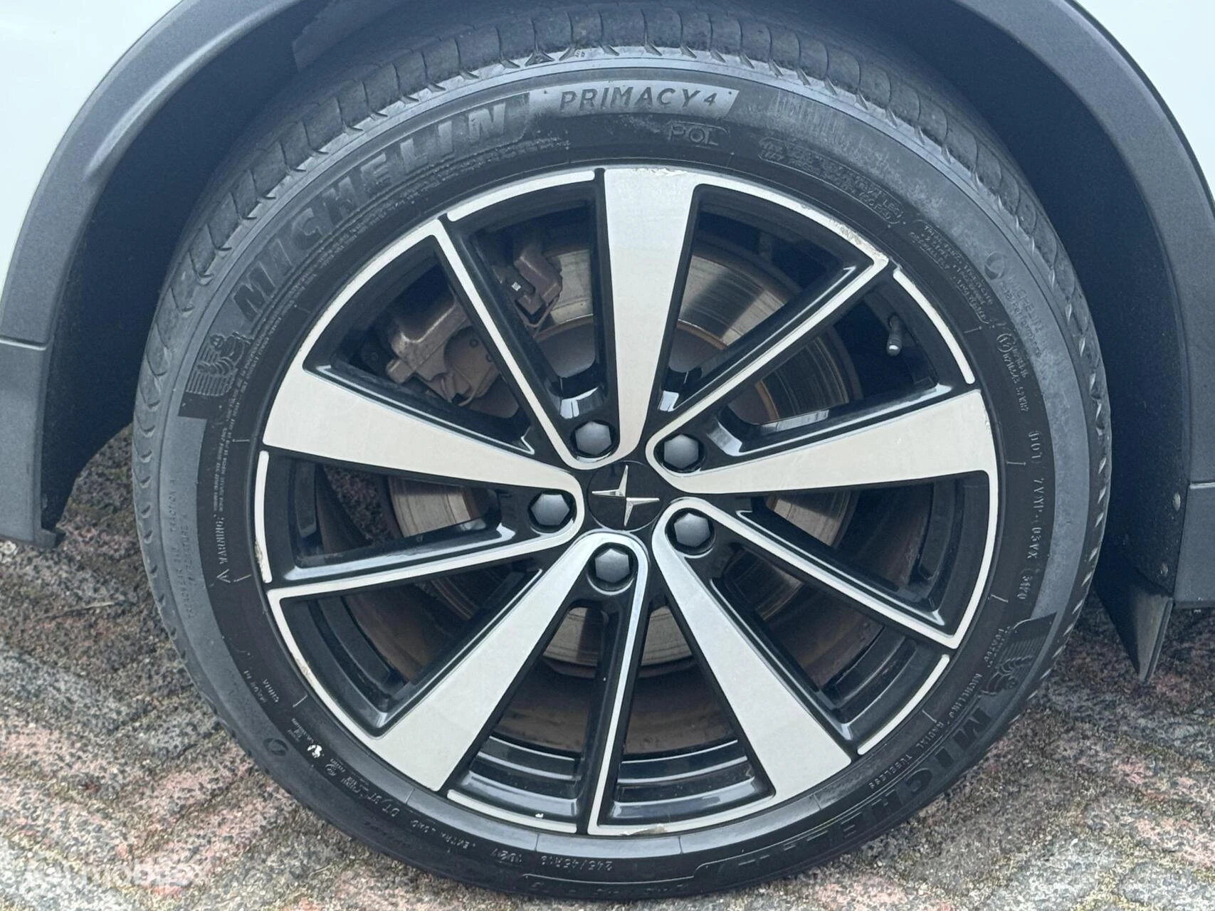 Hoofdafbeelding Polestar 2