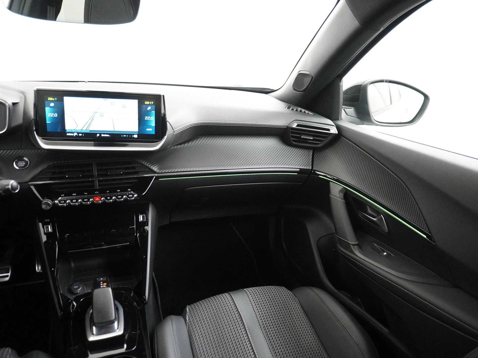 Hoofdafbeelding Peugeot e-2008