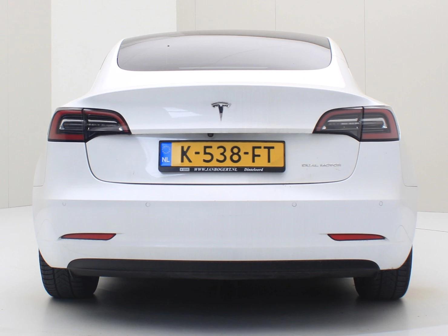 Hoofdafbeelding Tesla Model 3