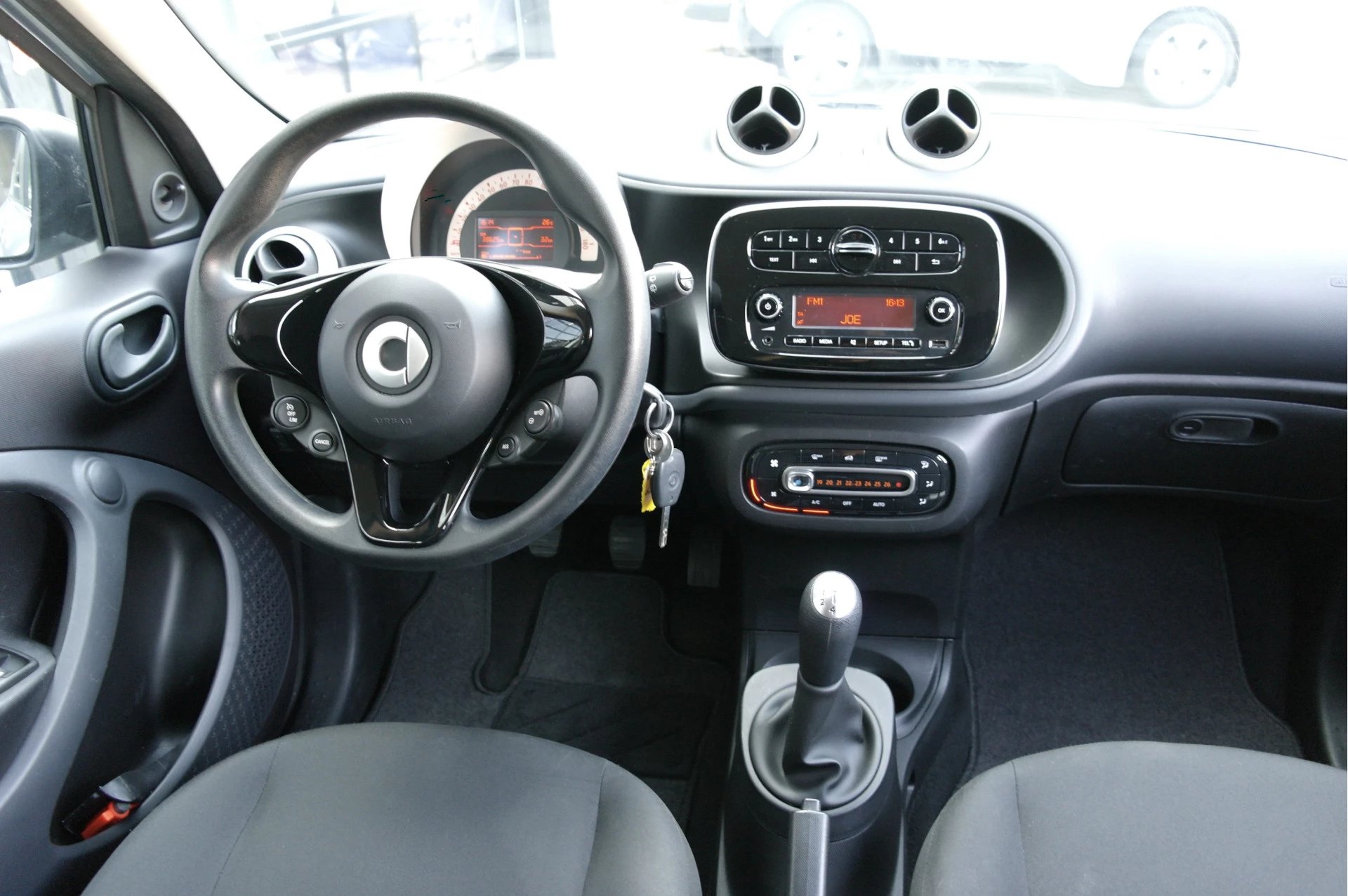 Hoofdafbeelding Smart Forfour