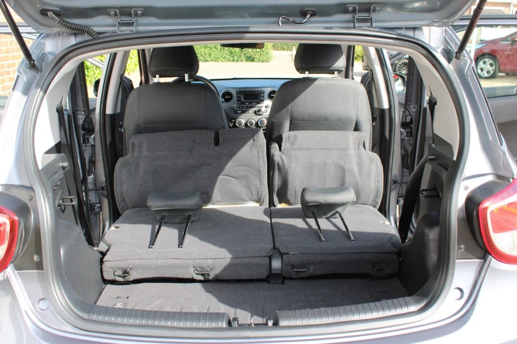 Hoofdafbeelding Hyundai i10