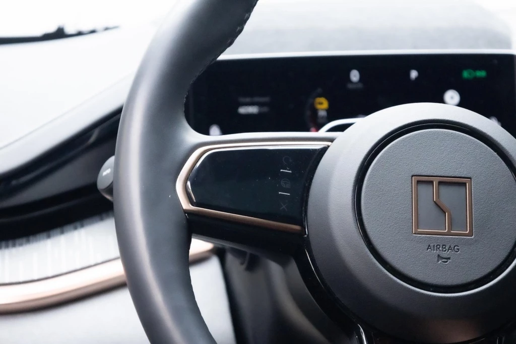 Hoofdafbeelding Zeekr 001