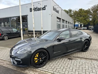 Hoofdafbeelding Porsche Panamera Porsche Panamera 4.0 Turbo S E-Hybrid 2018 NL auto *Keramisch *Pano *Luchtvering *ACC