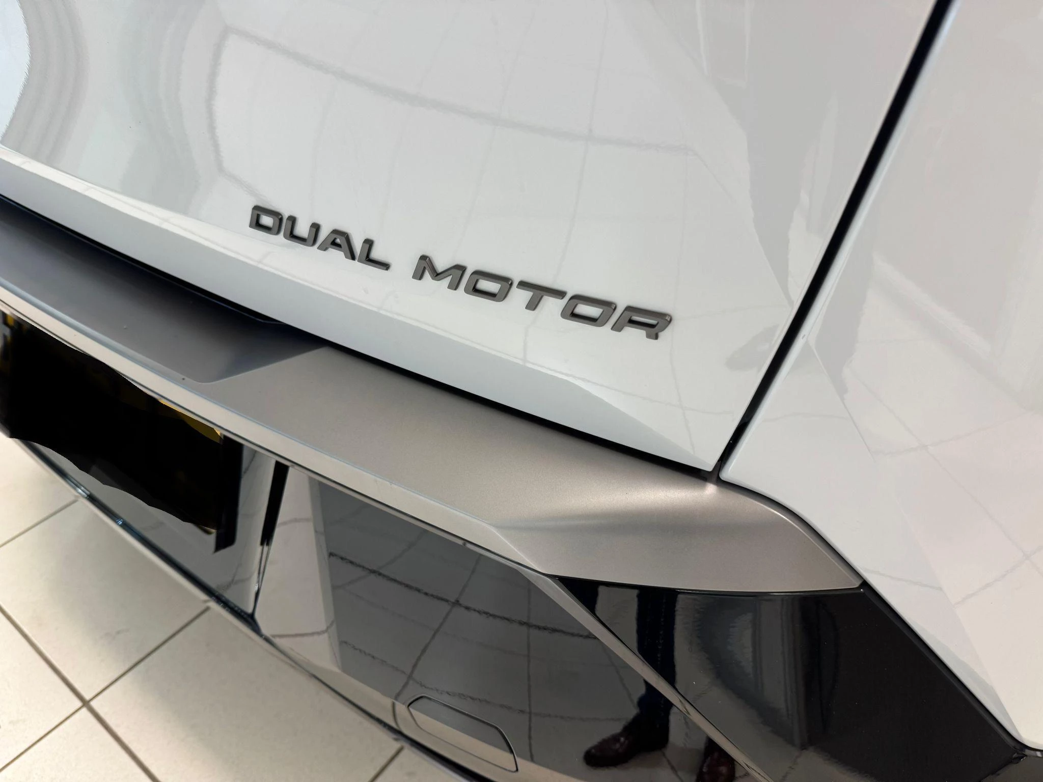 Hoofdafbeelding Peugeot e-3008