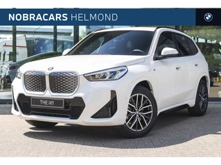 Hoofdafbeelding BMW iX1 BMW iX1 eDrive20 M Sport / Sportstoelen / Achteruitrijcamera / M Adaptief onderstel / Parking Assistant / Stoelverwarming