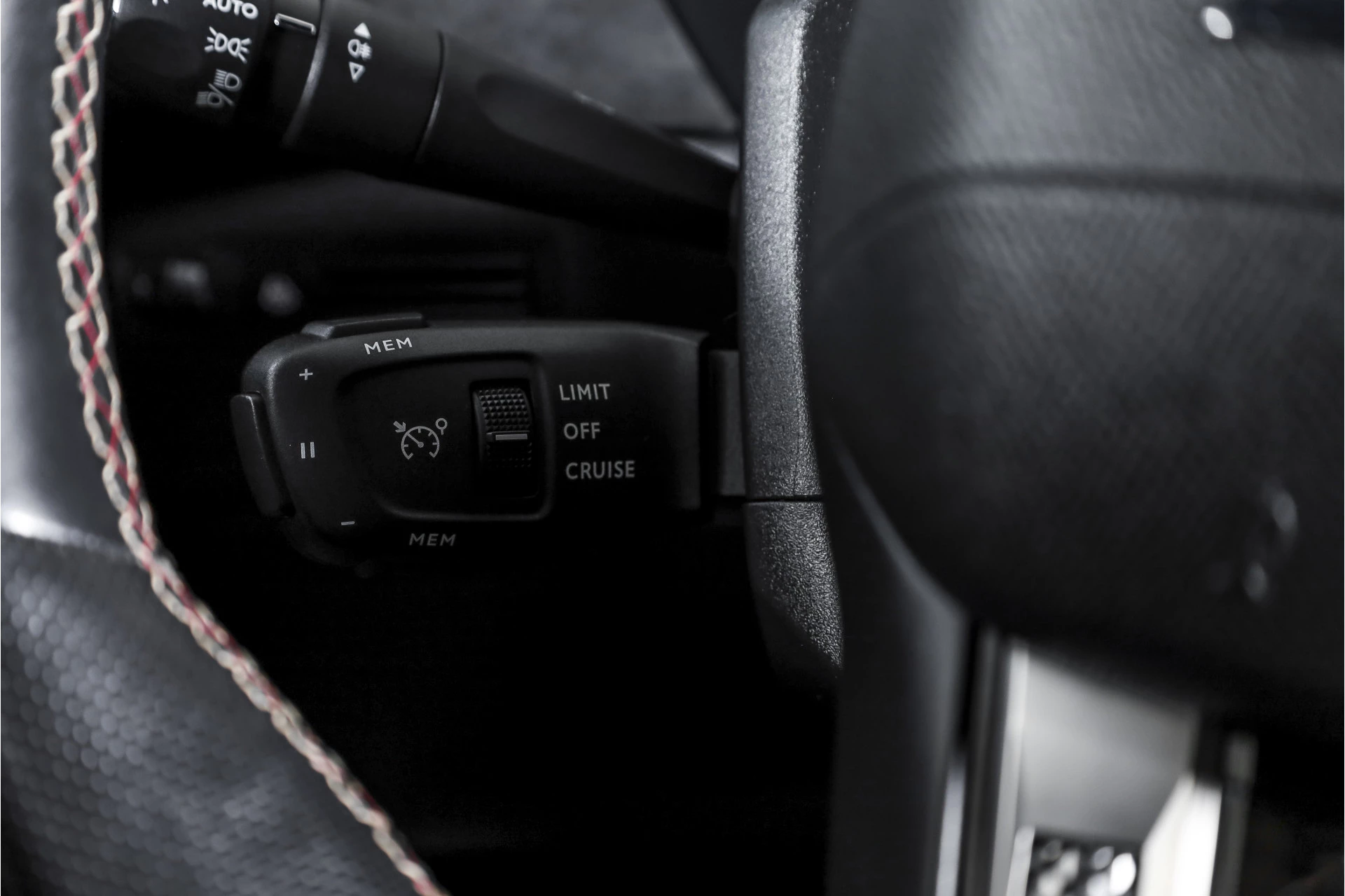 Hoofdafbeelding DS DS 3