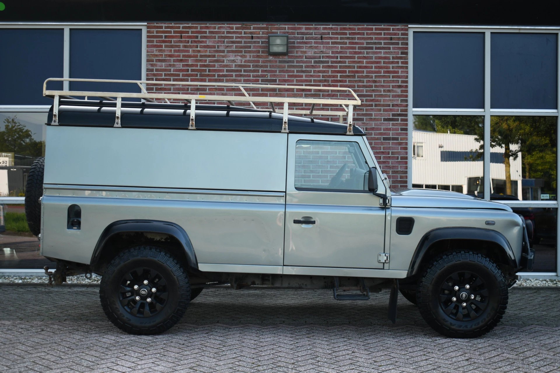 Hoofdafbeelding Land Rover Defender